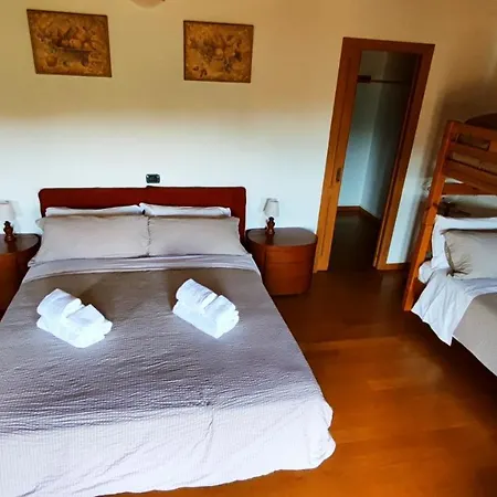 招待所 A 2 Passi Dal